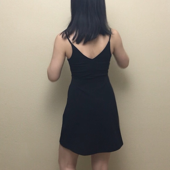 UO Silence + noise plunge neckline black dress XS - Picture 4 of 8